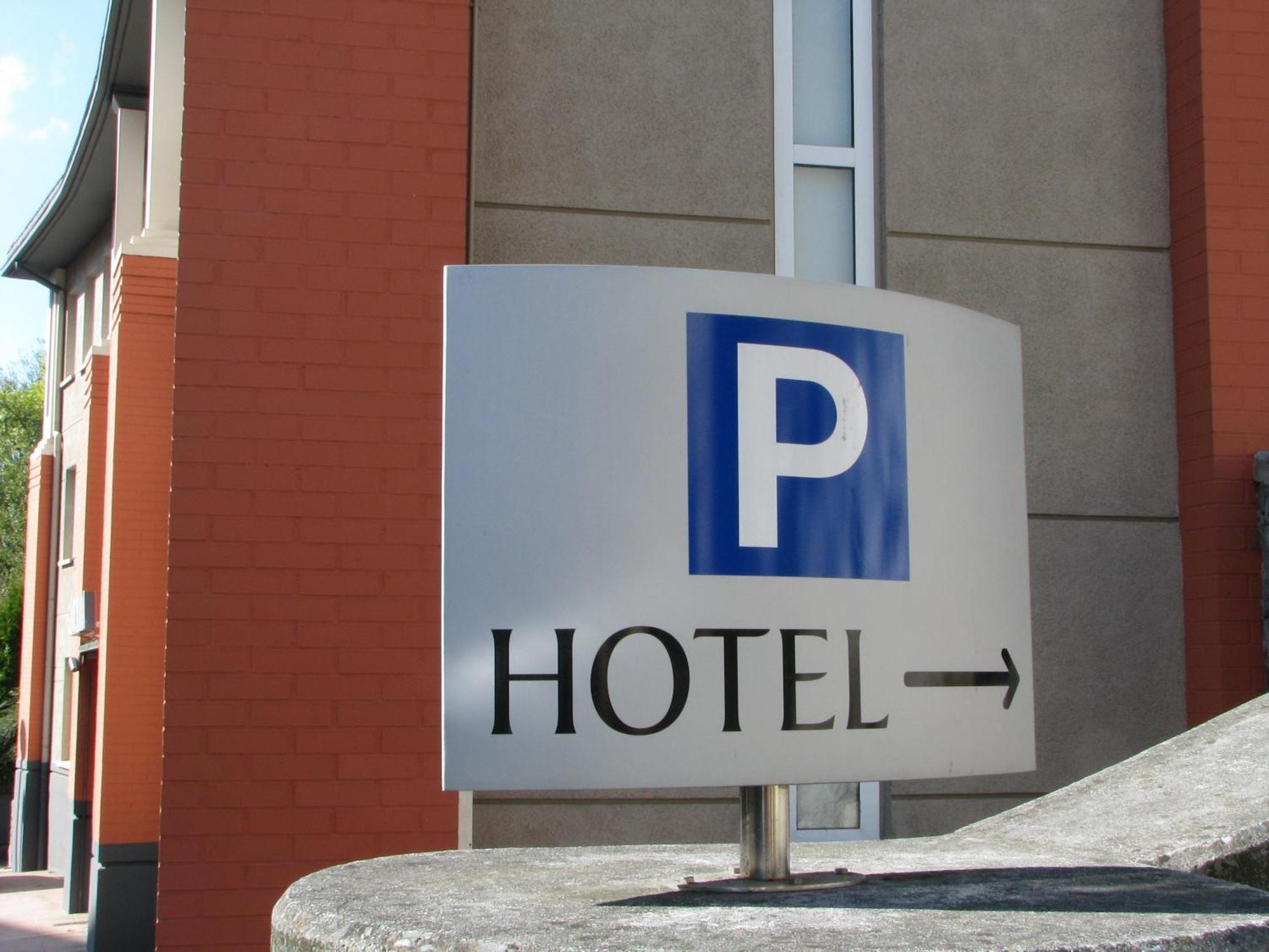 Hotel Elizalde Оярсун Екстер'єр фото
